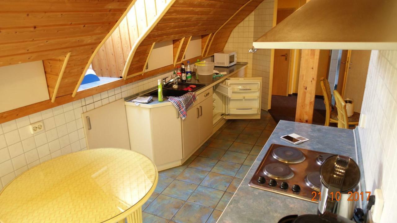 Ferienwohnung Mit Wasserbett Fw3 Saalfeld Saale المظهر الخارجي الصورة